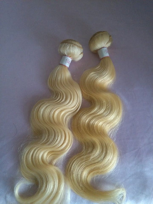 Four 30'' Blonde(613) Bundles