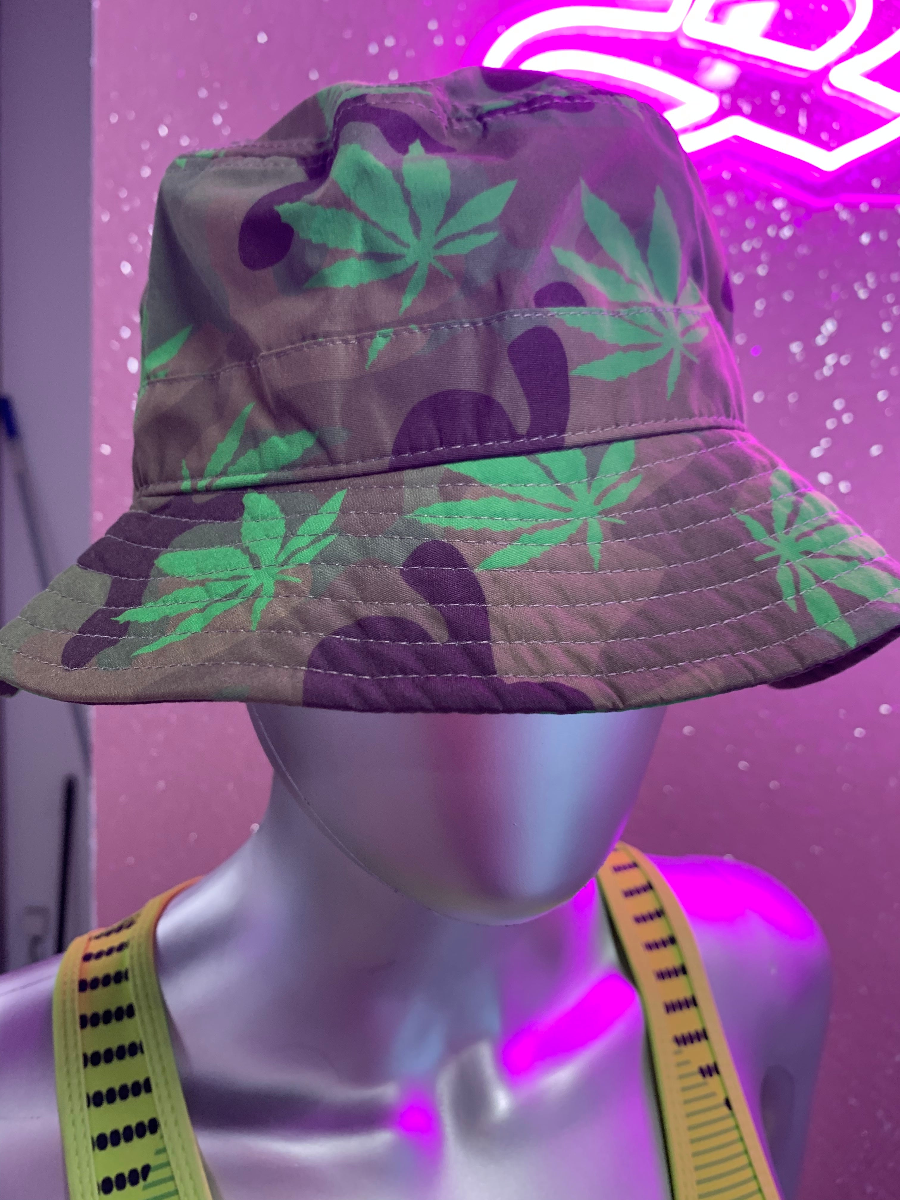 Bucket Hat