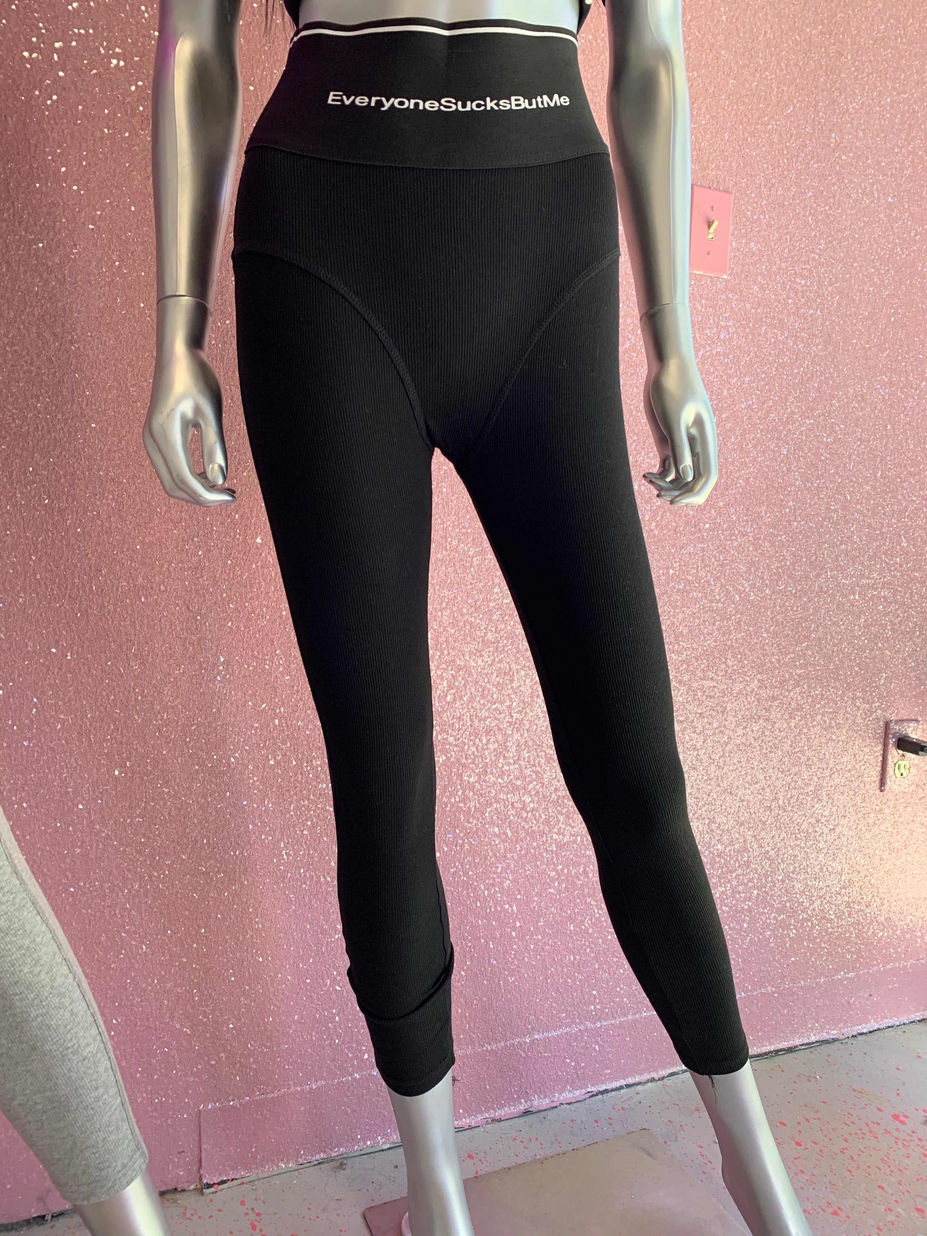 Everyone Sucks Leggins