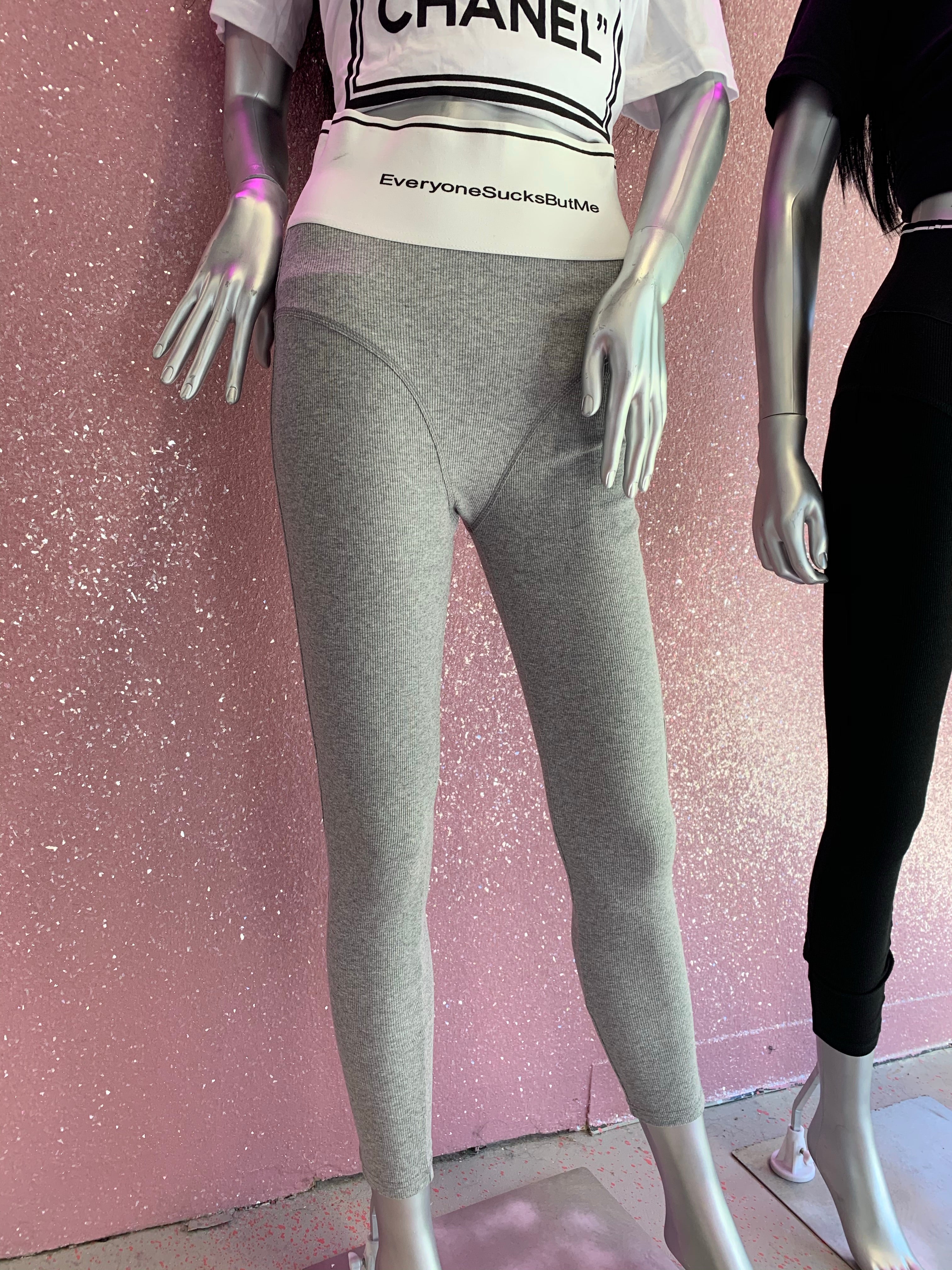 Everyone Sucks Leggins